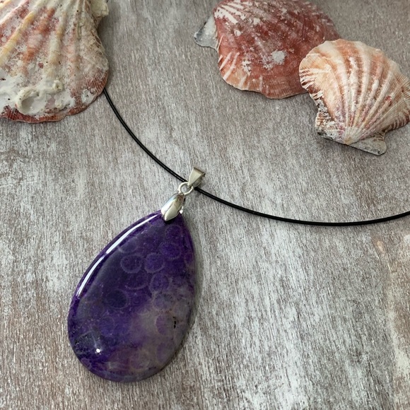 Purple Chrysanthemum Coral Fossil Teardrop Pendant Necklace – One of a Kind - Picture 4 of 10